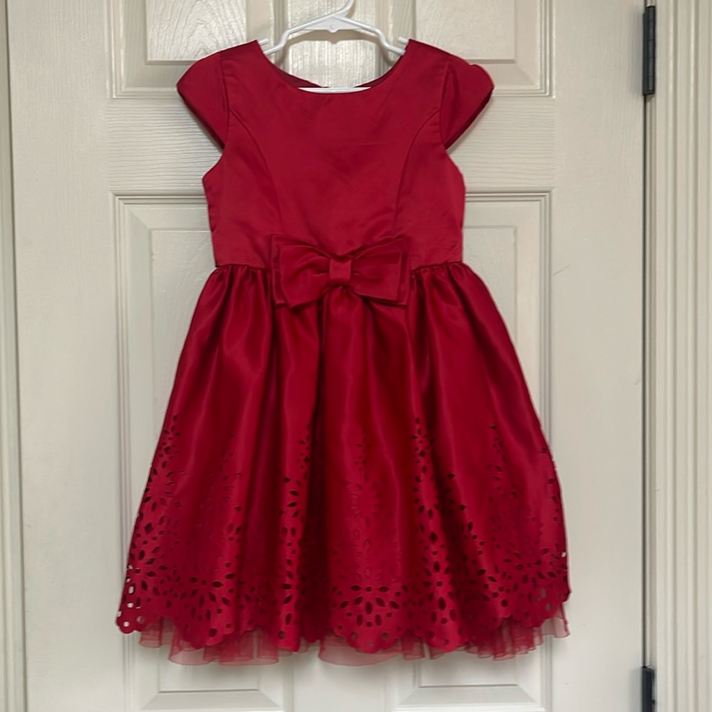 Sweet Heart Rose size 5 red dress. Used but really good condition